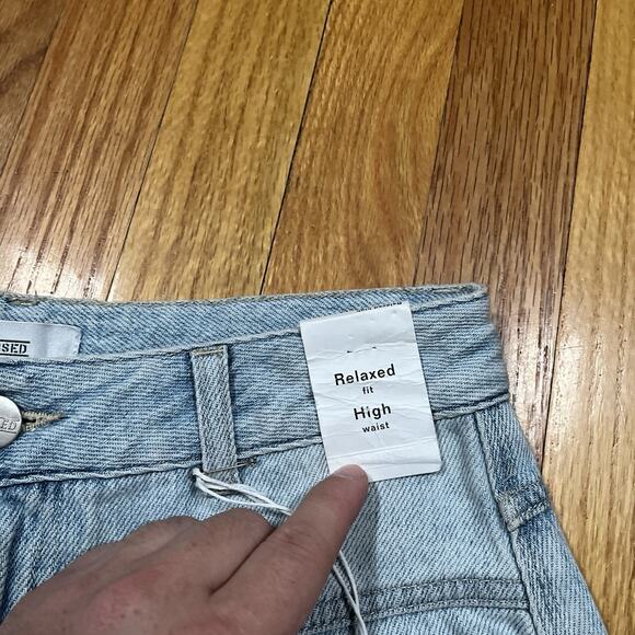 Closed Denim Relaxed Fit High Waist Light Wash NWT Denim Italy Made 28”x31” - Picture 8 of 12